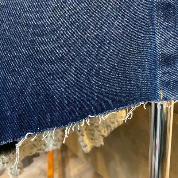 Calvin Klein Jeans Raw Edge Trucker Jacket - Size Large - Picture 3 of 4